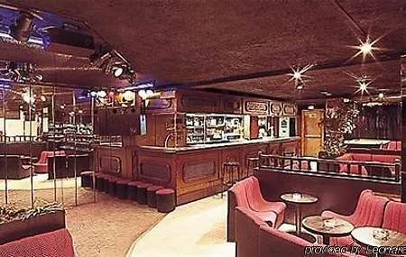 فندق Hotel Arinsal 2*